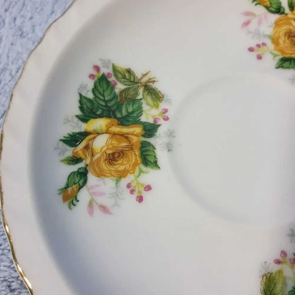 Victoria vintage ceramics